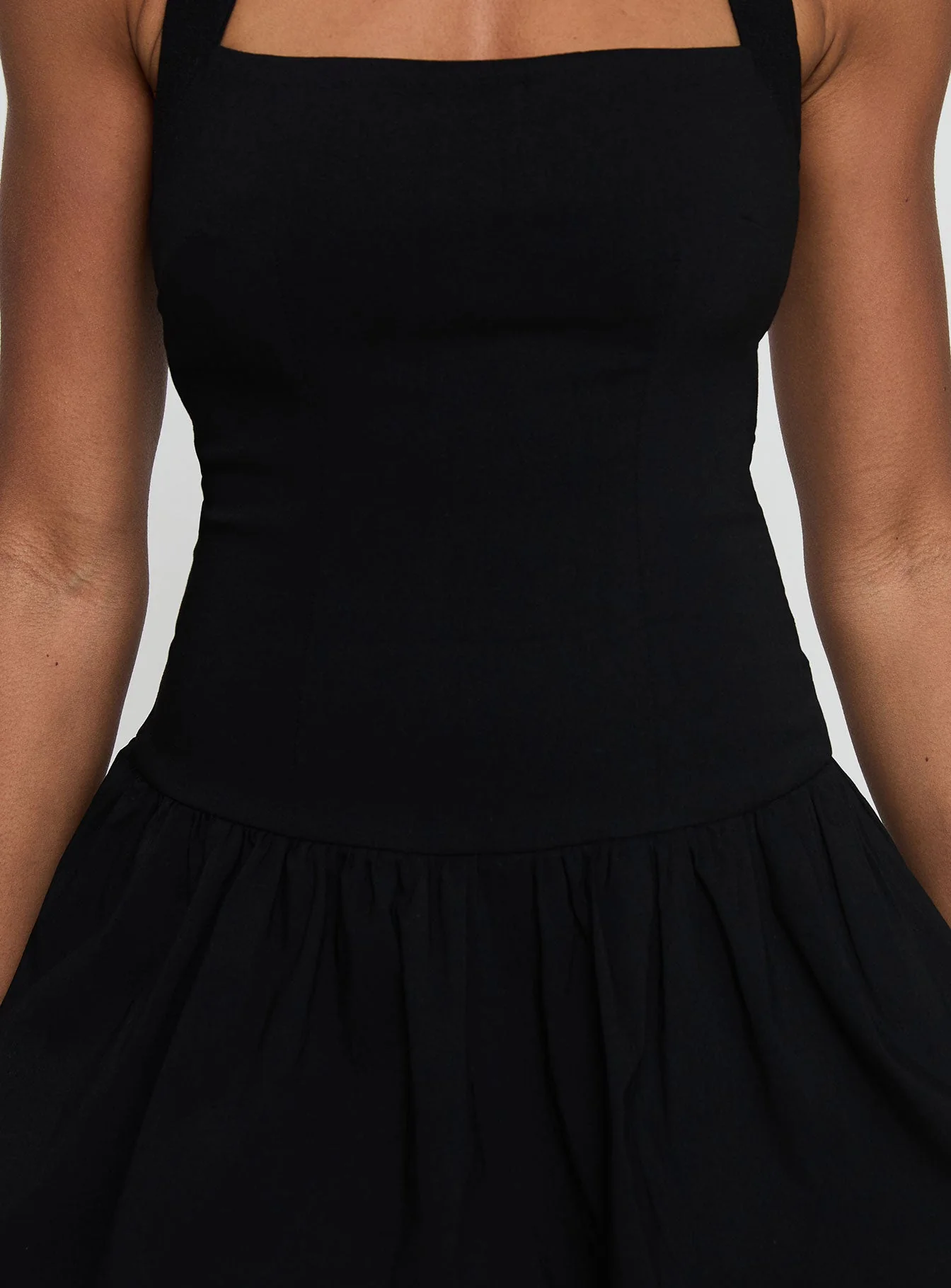 Gigli Bubble Hem Mini Dress Black Petite