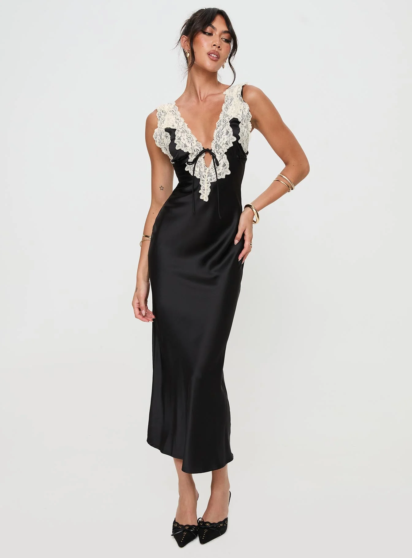 Nourish Maxi Dress Black