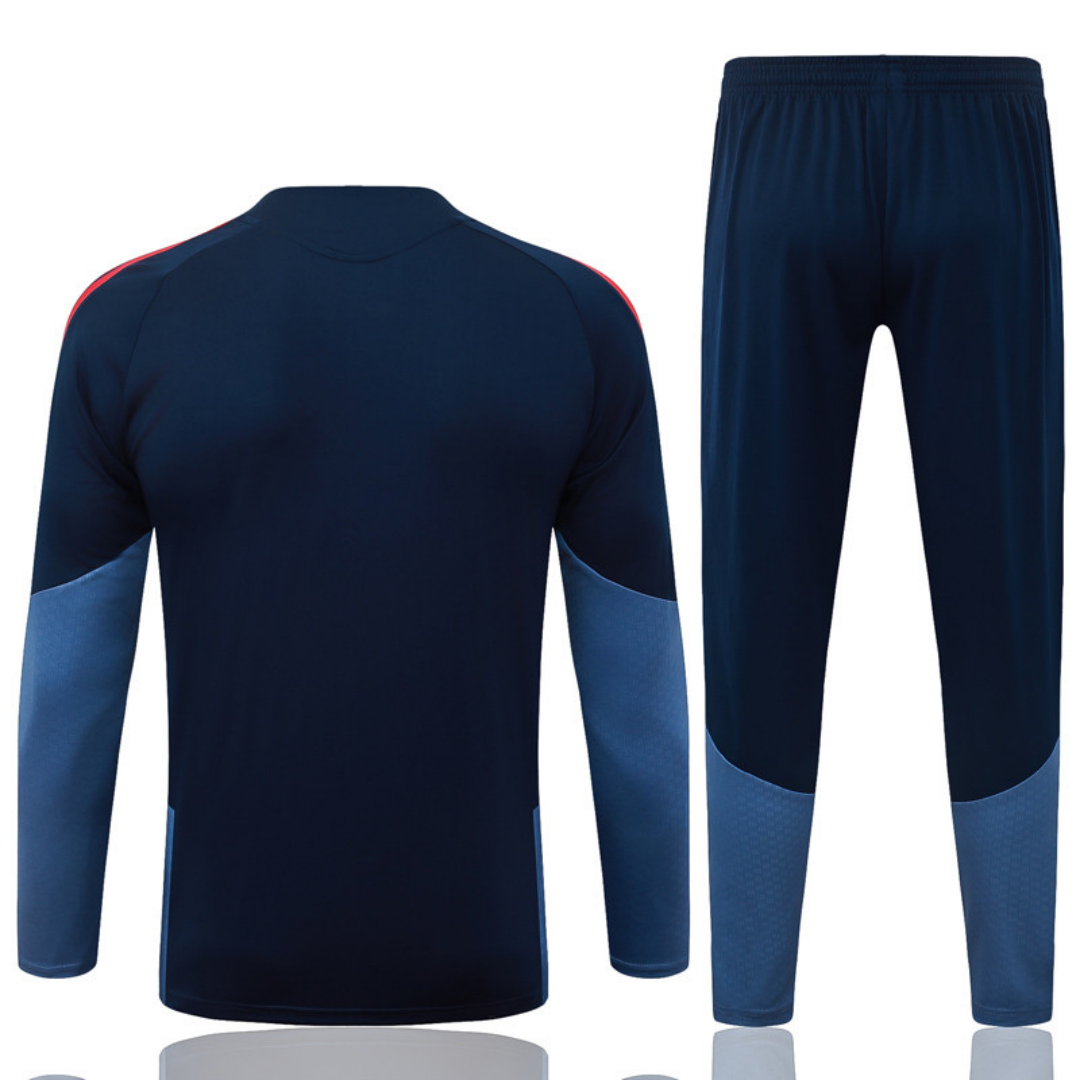Bayern Munich 1/4 Zipper Sweat Kit(Top+Pants) 2026/27