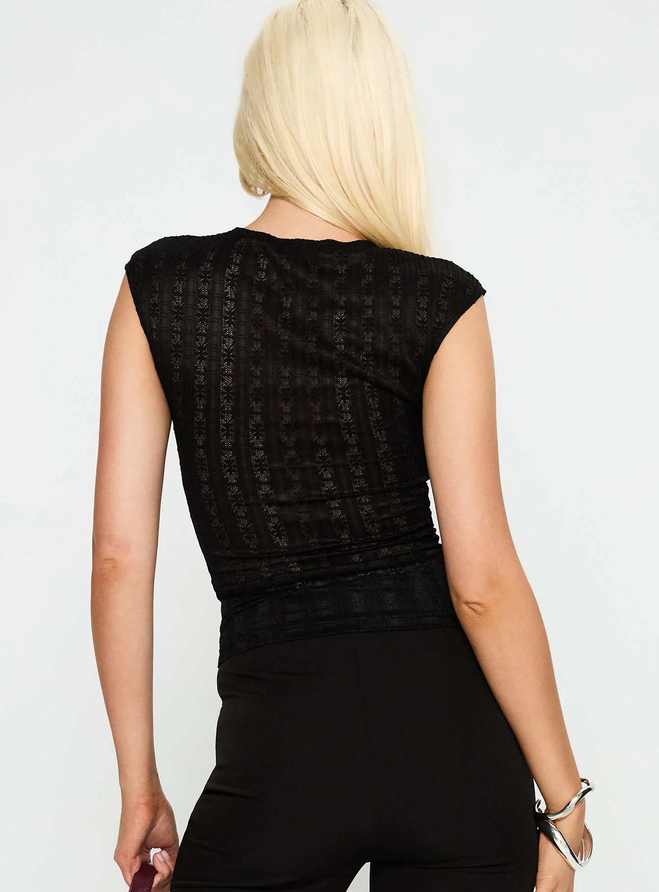 Keep It Moving Top Black