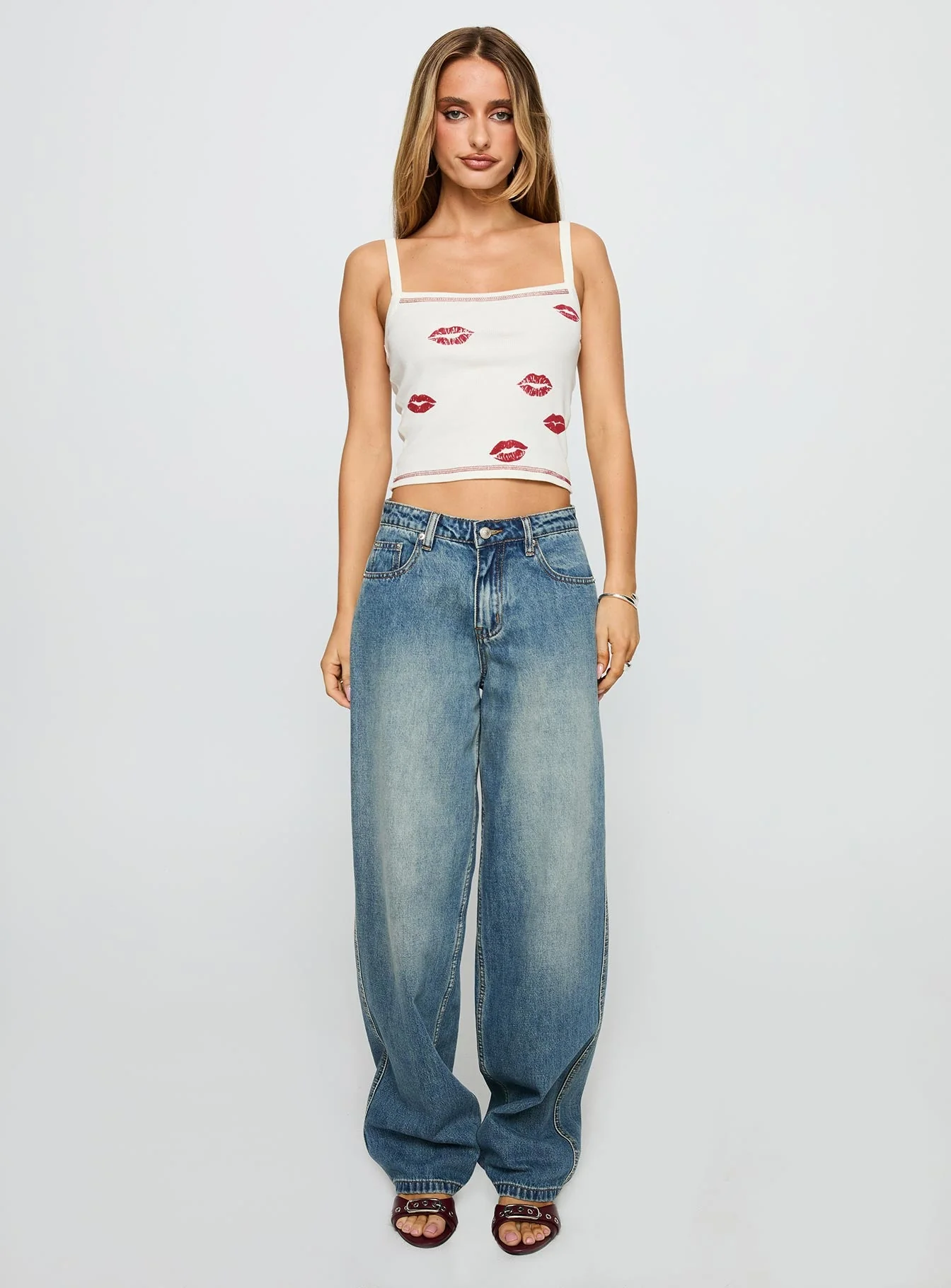 Smooches Graphic Top Cream