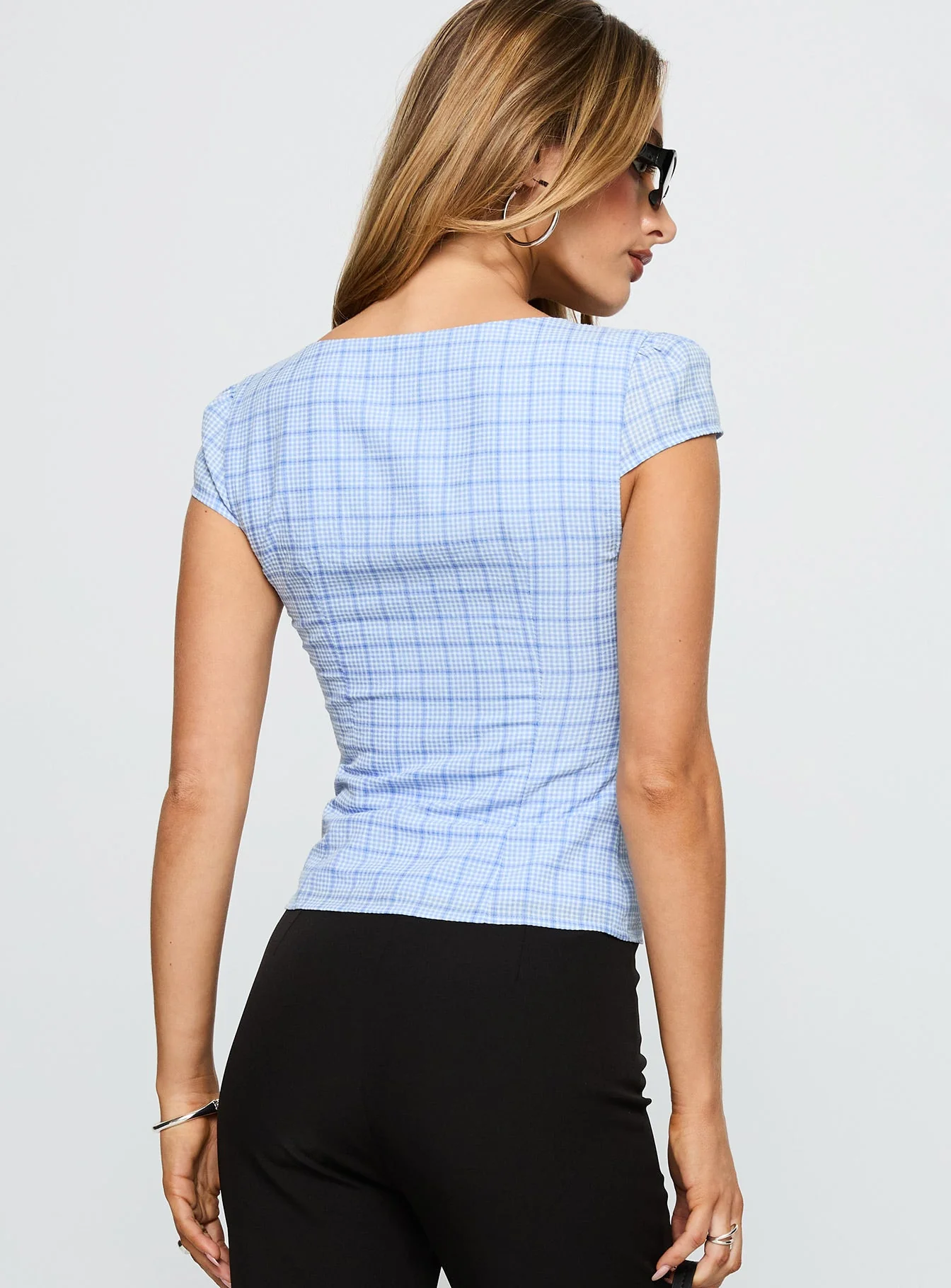 Getting Close Button Up Top Blue Check