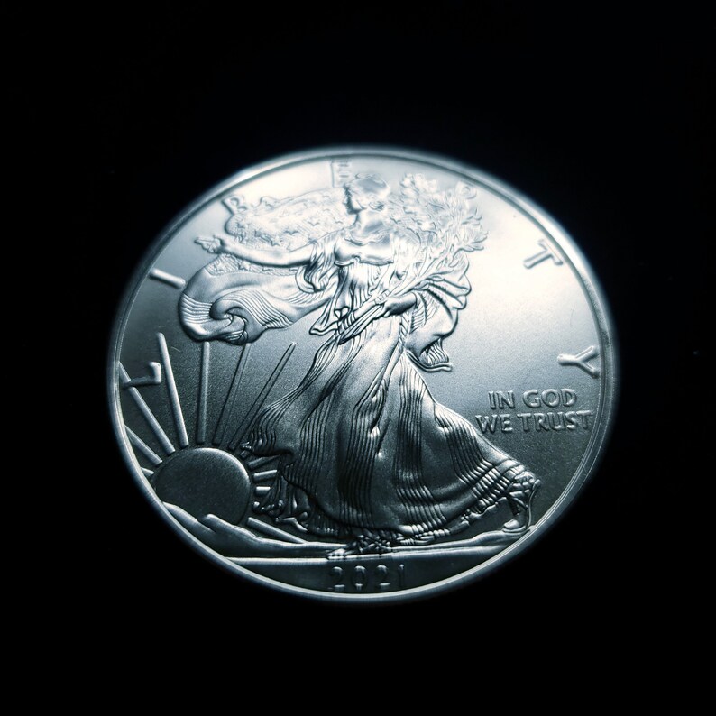 2021  American Silver Eagle BU  -  1 Oz .999 Silver-  . Type I    Lot#  366 - usacoinsstore