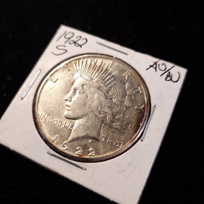 1922 S Silver Peace Dollar  AU/BU  -  Key date Lot#  1433 - usacoinsstore