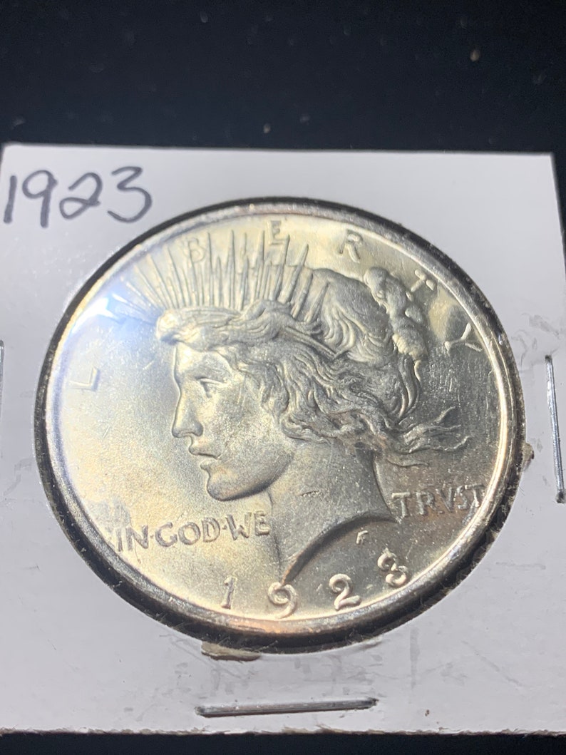 1923 Silver Peace Dollar Coin AU/BU  -  !  Lot# 1373 - usacoinsstore