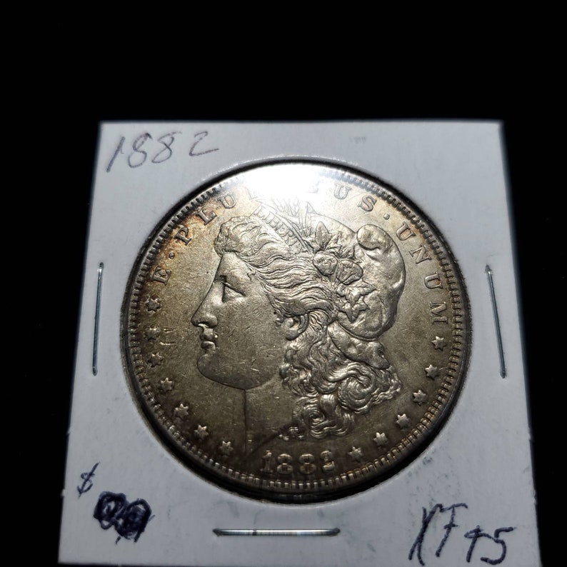 1882  Morgan  Silver Dollar !  XF/AU    Key date -  Lot#  810 - usacoinsstore