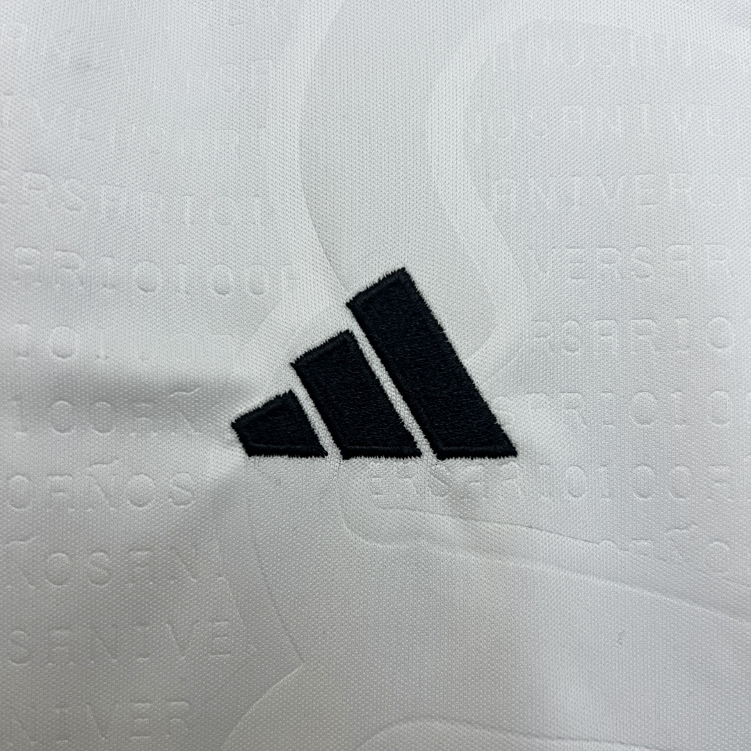 Kid's Colo Colo Home Kit 2025