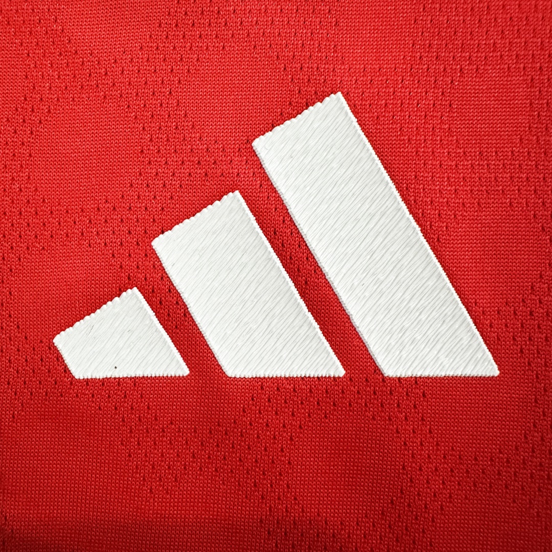 Player Version Benfica Home Jersey 2025/26