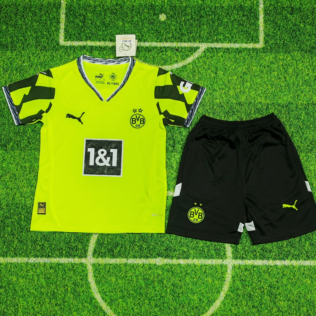 Kid's Borussia Dortmund Special Kit 2025/26