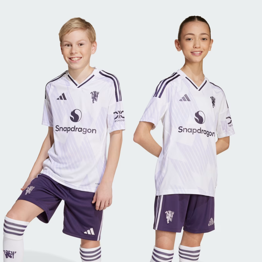 Kid's Manchester United Away Kit 2025/26