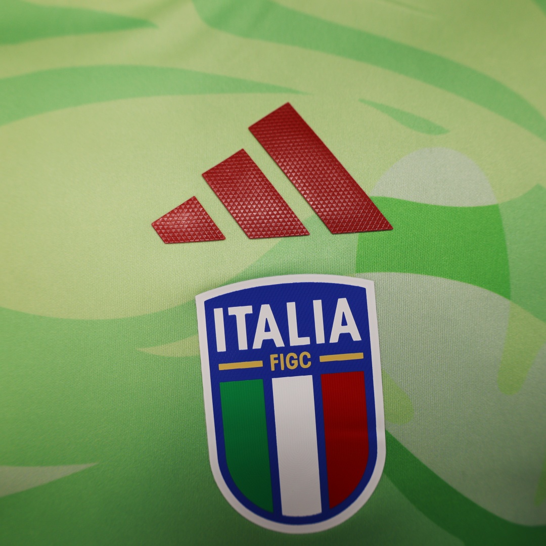 Player Version Italy Away Jersey For Women's Euro 2025