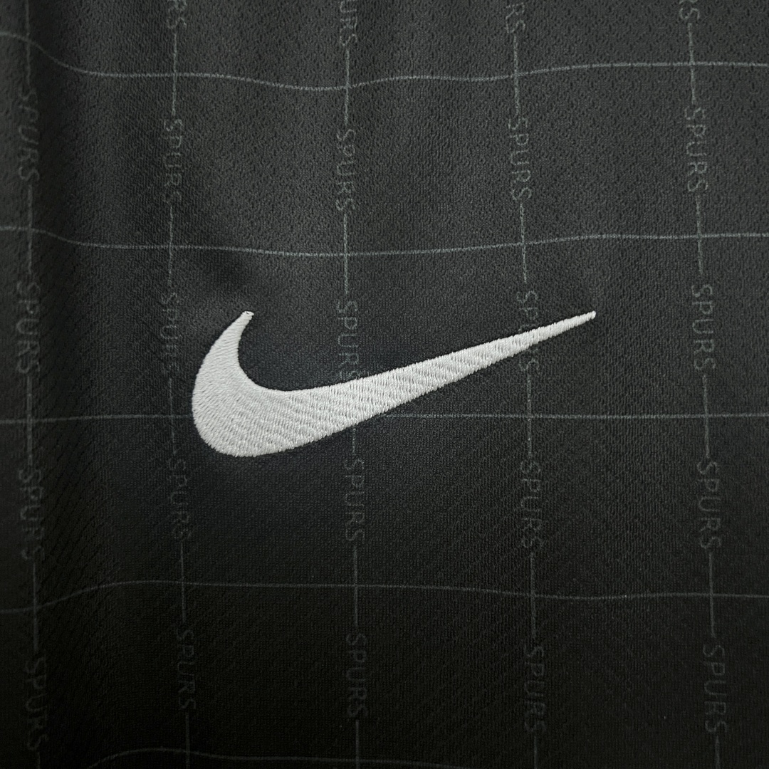 Tottenham Hotspur Away Jersey 2025/26