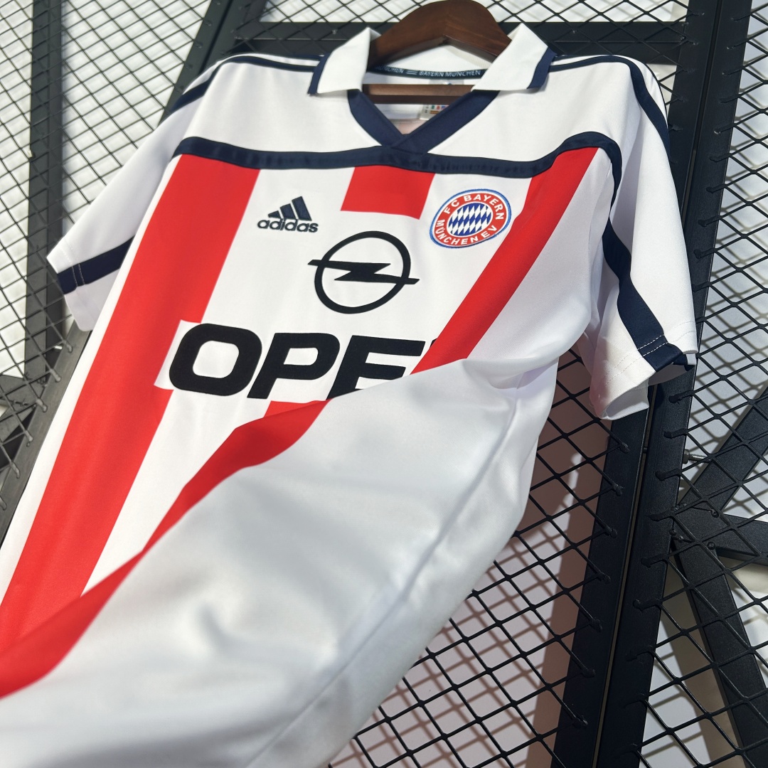 Retro Bayern Munich Away Jersey 2000/02