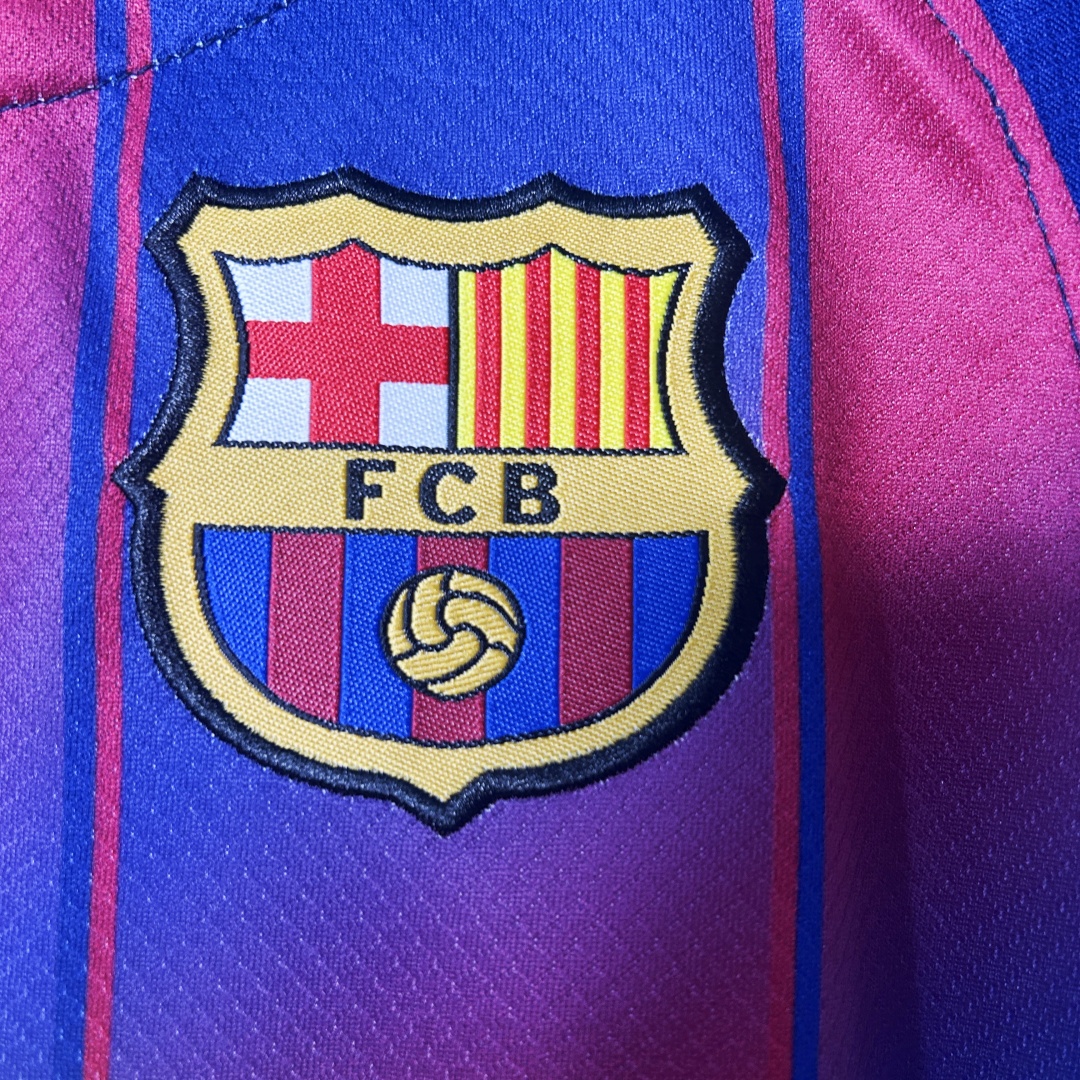 Kid's Barcelona Home Kit 2025/26