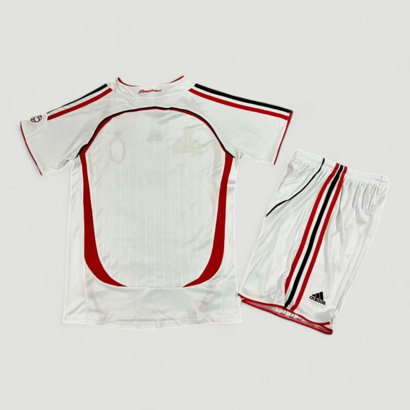 Kid's Retro AC Milan Away Kit 2006/07