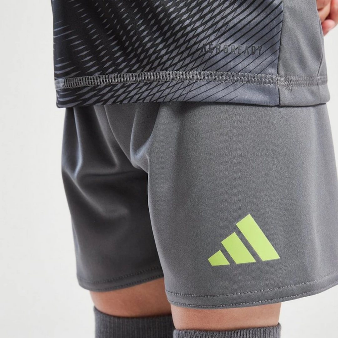 Kid's Manchester United Away Goalkeeper Kit 2025/26