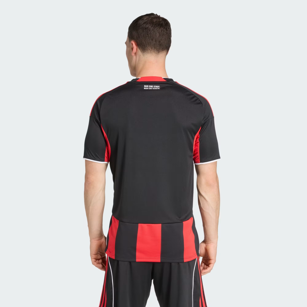 Eintracht Frankfurt Home Jersey 2025/26